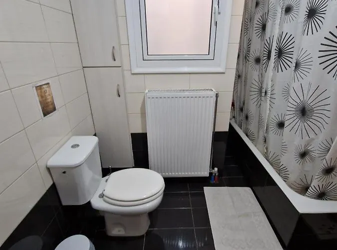 V For The View * Patras